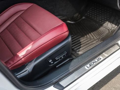 Used 2018 Lexus IS 300 F Sport w/ F Sport Package AWD/4WD image 71