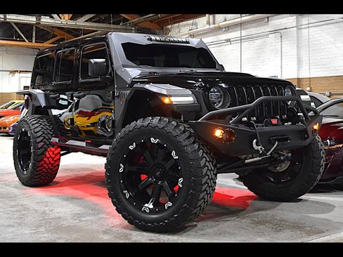 Used 2018 Jeep Wrangler Unlimited Rubicon image 2