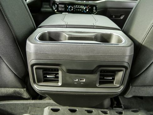 Used 2024 Chevrolet Silverado 1500 LT Trail Boss w/ Convenience Package II image 19