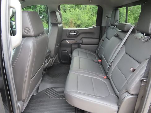 Certified 2021 Chevrolet Silverado 1500 LT Trail Boss w/ LT Trail Boss Premium Package AWD/4WD image 31
