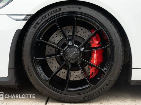 Used 2018 Porsche 911 GT3 image 10