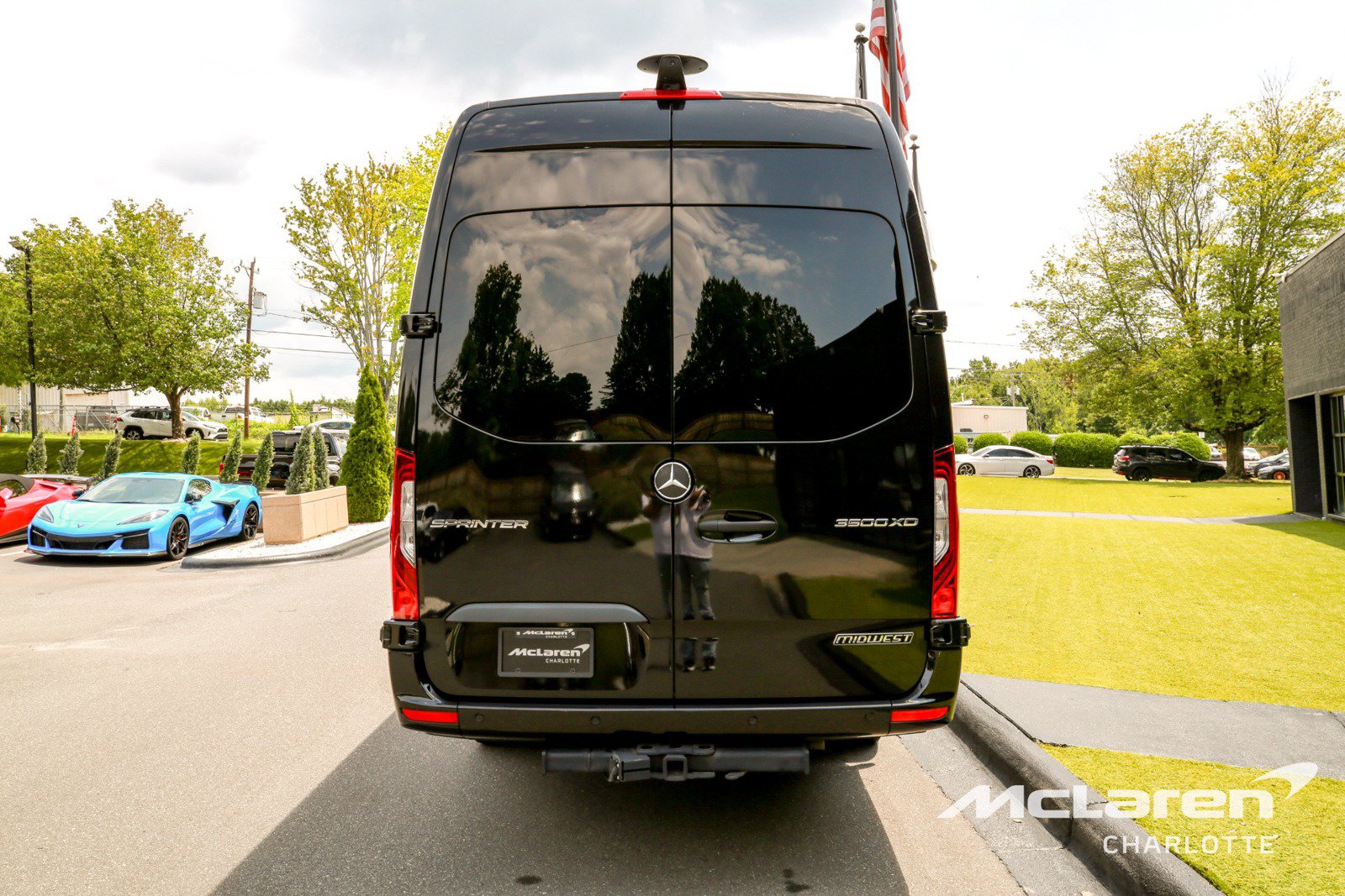 Used 2024 Mercedes-Benz Sprinter 3500 w/ Parking Package image 7