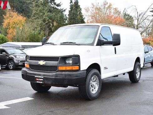 Used 2006 Chevrolet Express 3500 RWD image 8