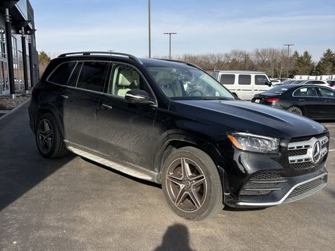 Used 2022 Mercedes-Benz GLS 450 4MATIC image 10