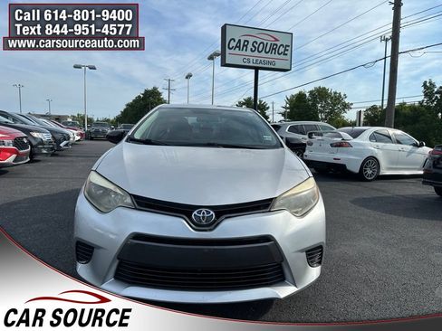 Used 2016 Toyota Corolla LE FWD image 13