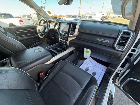 Used 2023 RAM 3500 Laramie w/ Snow Chief Group image 33