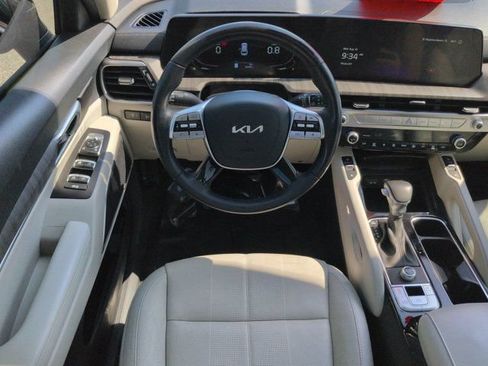 Used 2024 Kia Telluride EX FWD image 17