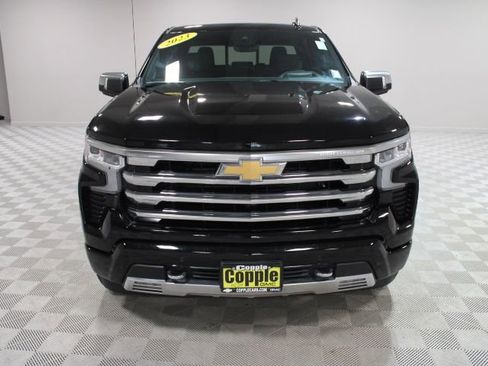 Used 2023 Chevrolet Silverado 1500 High Country w/ High Country Premium Package AWD/4WD image 7