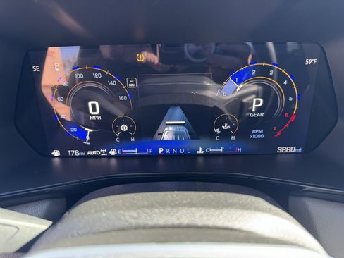 Used 2024 Chevrolet Colorado ZR2 image 19