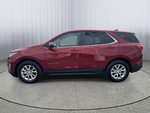 Used 2021 Chevrolet Equinox LT FWD image 2
