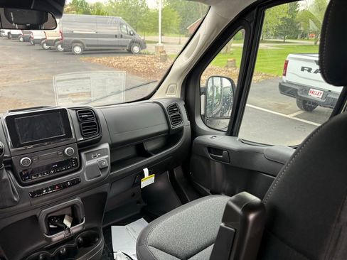 New 2026 RAM ProMaster 1500 w/ Cold Weather Group FWD image 42