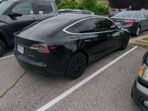 Used 2019 Tesla Model 3 Long Range AWD/4WD image 8