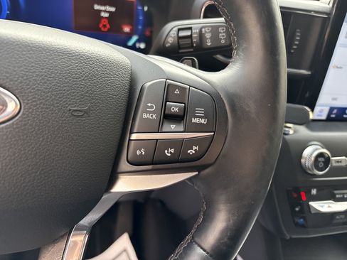 Used 2020 Ford Explorer Platinum w/ Premium Technology Package image 20