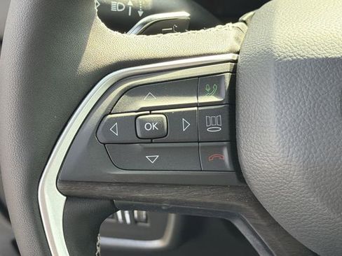 New 2026 Jeep Grand Cherokee Altitude image 26