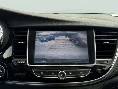 Used 2019 Buick Encore Essence w/ Experience Buick Package image 29