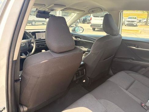Used 2025 Toyota Camry LE FWD image 28