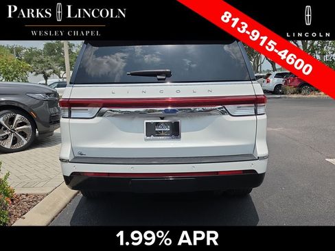 Certified 2024 Lincoln Navigator Reserve AWD/4WD image 5