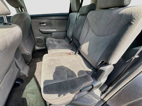 Used 2014 Toyota Prius V Three FWD image 27