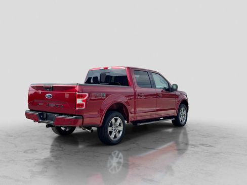 Used 2018 Ford F150 XLT w/ Equipment Group 302A Luxury AWD/4WD image 6