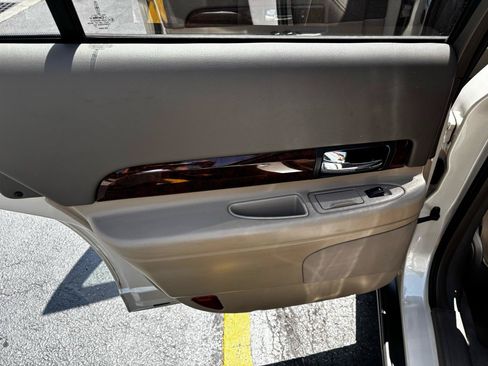 Used 2001 Lincoln LS RWD image 19