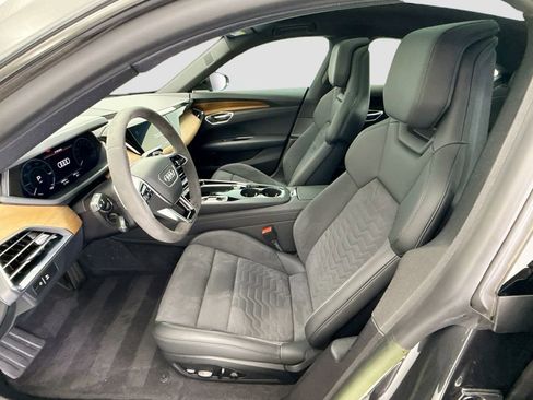 Certified 2023 Audi e-tron GT Premium Plus AWD/4WD image 18