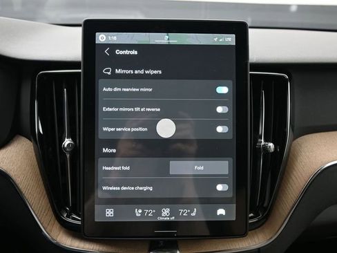 New 2026 Volvo XC60 B5 Plus w/ Protection Package Premier image 19