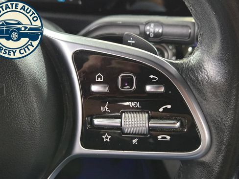 Used 2021 Mercedes-Benz A 220 image 14