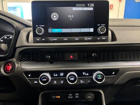 Certified 2024 Honda CR-V EX image 31
