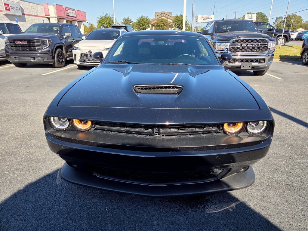Used 2023 Dodge Challenger R/T w/ Blacktop Package RWD image 2