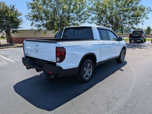 Used 2021 Honda Ridgeline RTL-E image 3