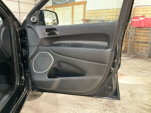 Used 2019 Dodge Durango R/T w/ Technology Group image 19