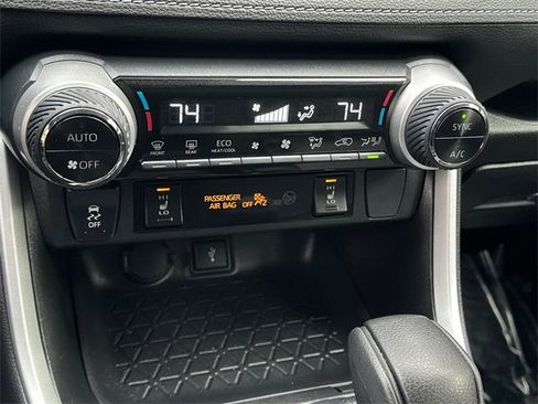 Certified 2022 Toyota RAV4 XLE w/ Convenience Package image 26