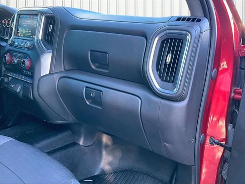 Used 2021 Chevrolet Silverado 1500 RST image 13