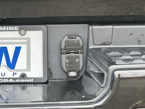 Used 2022 RAM 1500 Limited w/ Body-Colour Bumper Group image 54