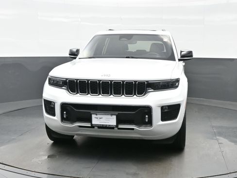 Used 2023 Jeep Grand Cherokee Overland image 4