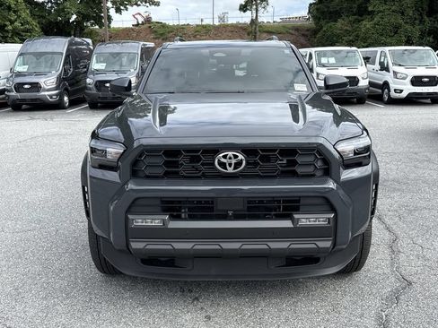 Used 2025 Toyota 4Runner TRD Off-Road Premium AWD/4WD image 2