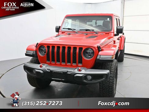 Used 2022 Jeep Gladiator Rubicon w/ LED Lighting Group AWD/4WD image 3