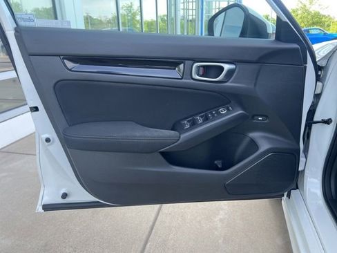Certified 2023 Honda Civic EX image 14