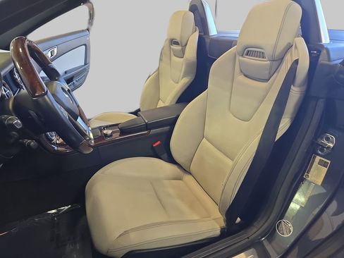 Used 2013 Mercedes-Benz SLK 250 image 14