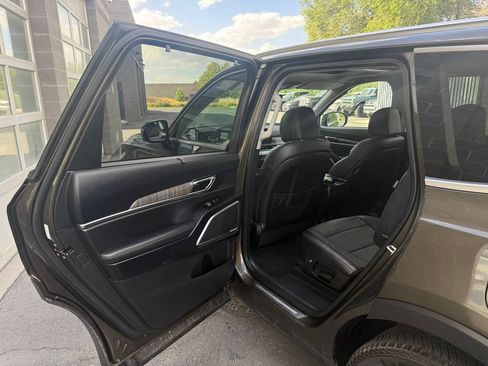 Used 2023 Kia Telluride SX AWD/4WD image 29