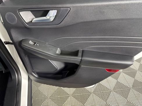 Used 2022 Ford Escape SEL w/ Technology Package image 34