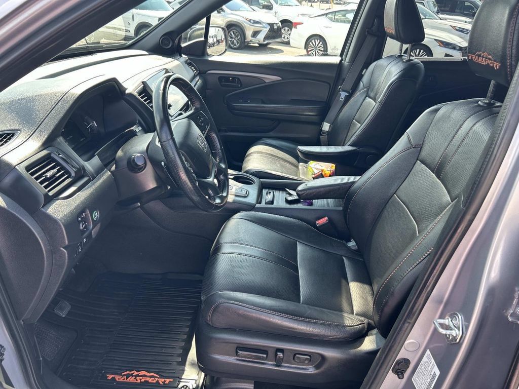 Used 2022 Honda Passport TrailSport image 27