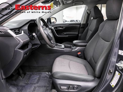 Used 2023 Toyota RAV4 XLE image 15