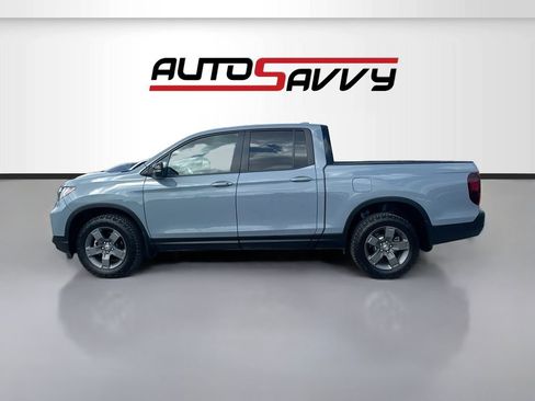Used 2025 Honda Ridgeline TrailSport image 4