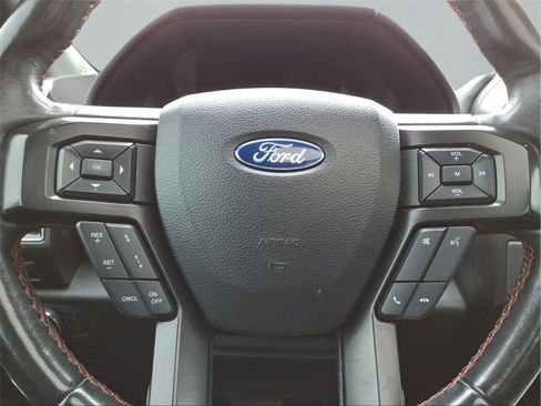 Used 2019 Ford Expedition Limited w/ Equipment Group 303A image 13