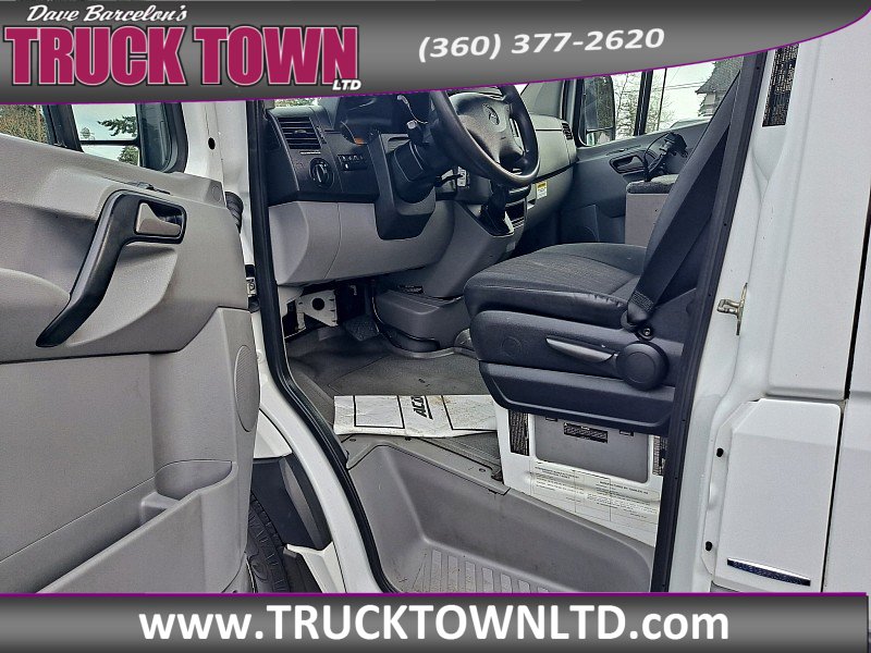 Used 2014 Mercedes-Benz Sprinter 3500 image 13