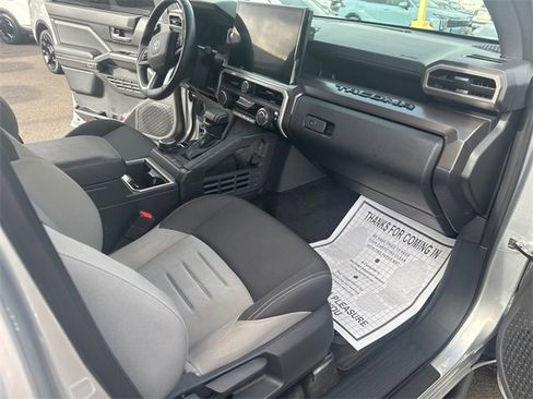 Used 2024 Toyota Tacoma TRD Off-Road image 14