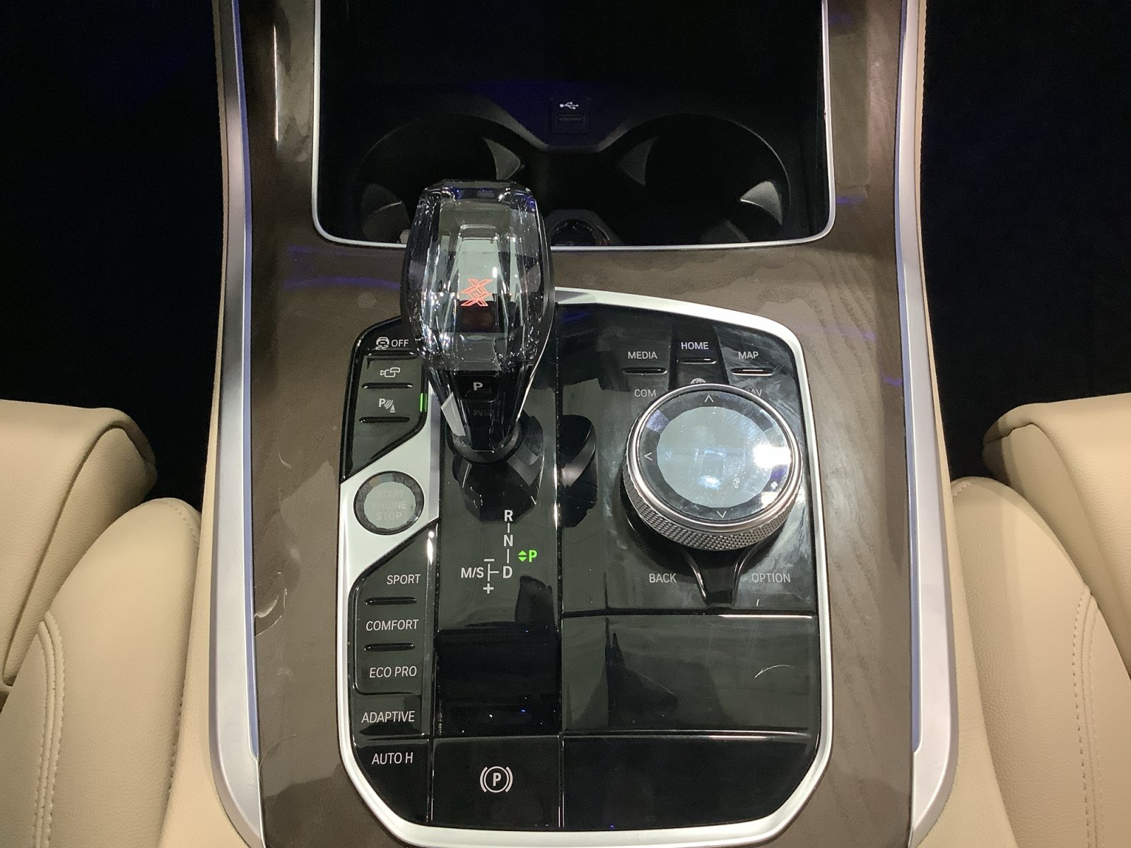 Used 2022 BMW X5 sDrive40i w/ Premium Package RWD image 15
