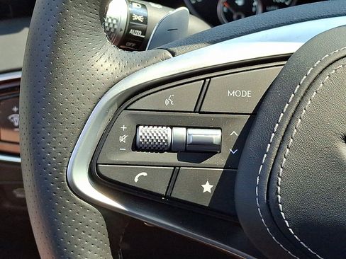 Used 2025 Genesis GV70 3.5T Sport image 23