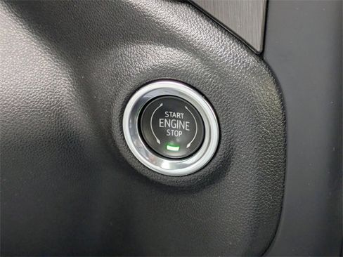 Used 2021 GMC Sierra 1500 AT4 image 33